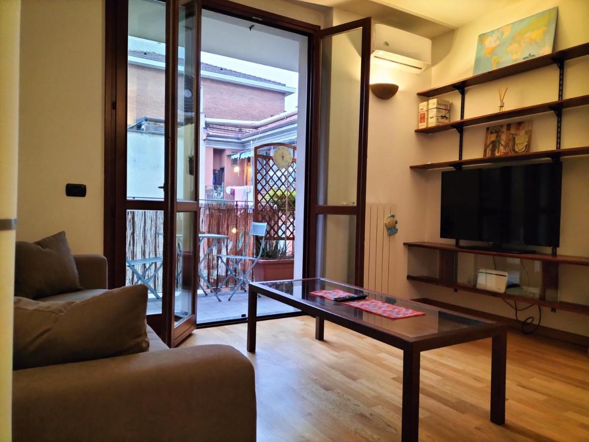Casa Atene Μιλάνο Εξωτερικό φωτογραφία
