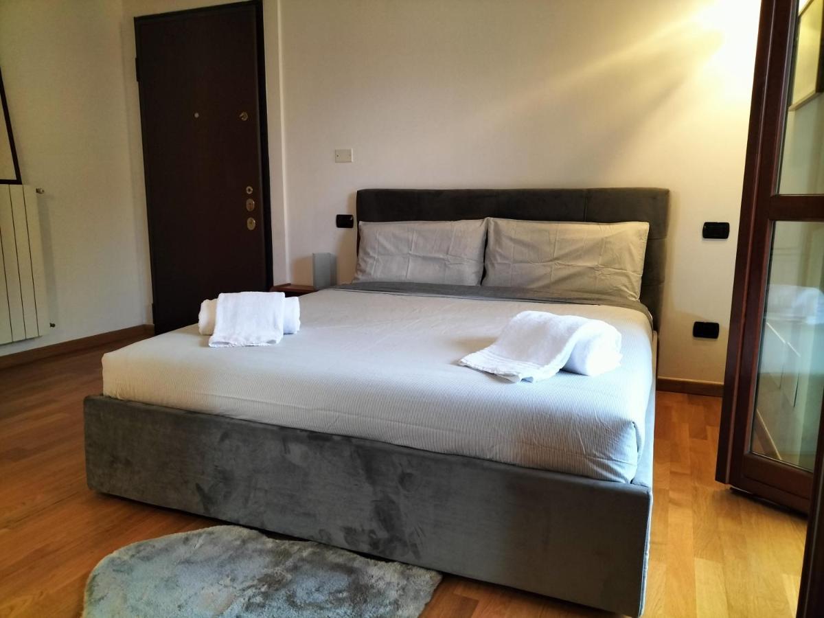 Casa Atene Μιλάνο Εξωτερικό φωτογραφία